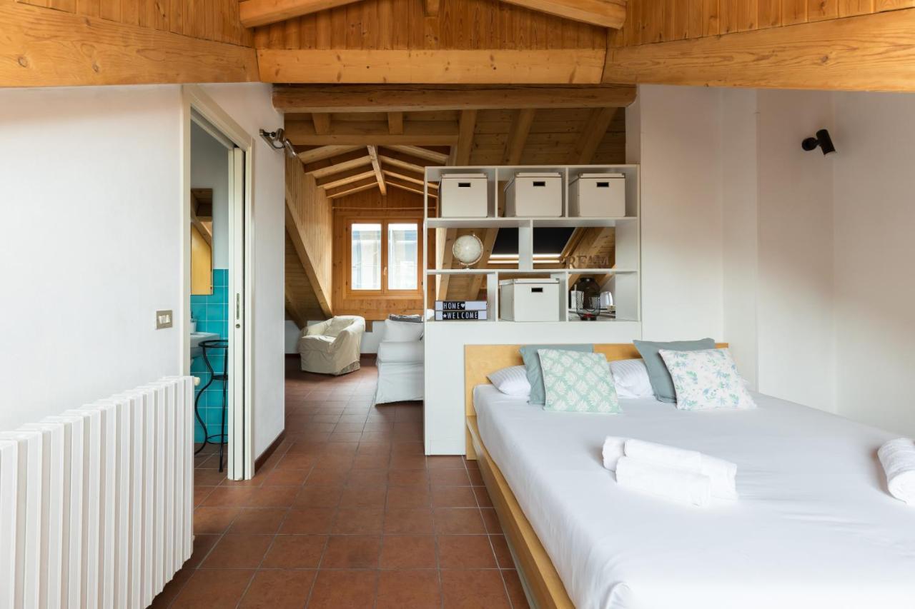 Milano Apartments Mortara Extérieur photo