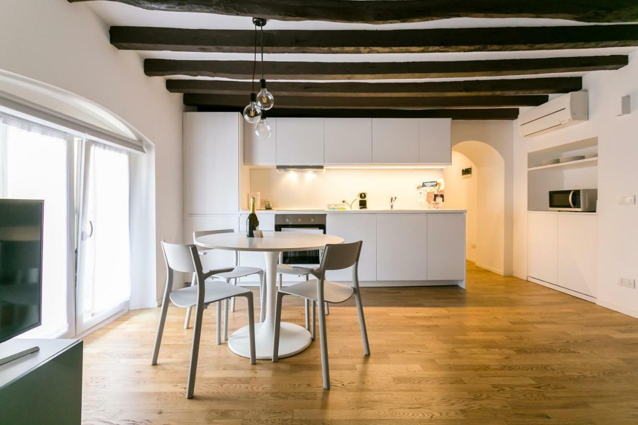 Milano Apartments Mortara Extérieur photo
