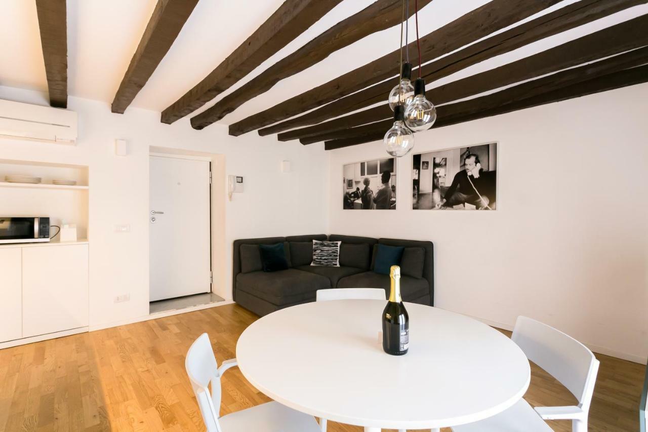 Milano Apartments Mortara Extérieur photo